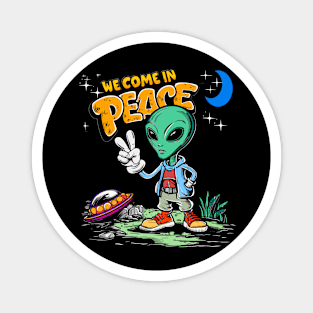 Funny We Come In Peace Cute Alien And Flying Saucer Design Magnet